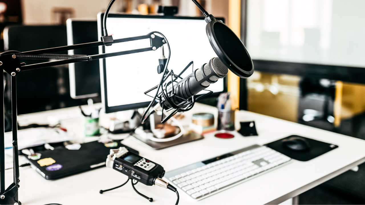 How to build a small home studio to create Content